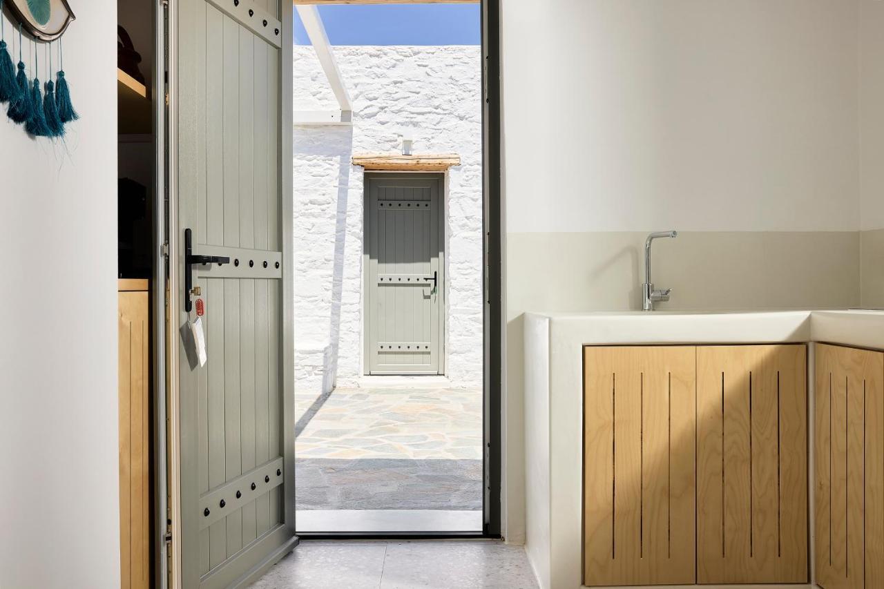 Wise Luxury Suites Kýthnos Eksteriør bilde